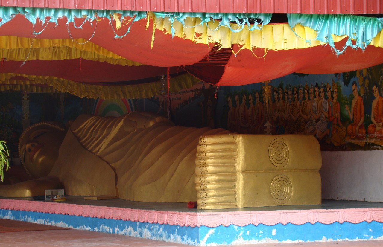 A Buddhist statue in Samrong Andet pagoda / by: Dara Saoyuth