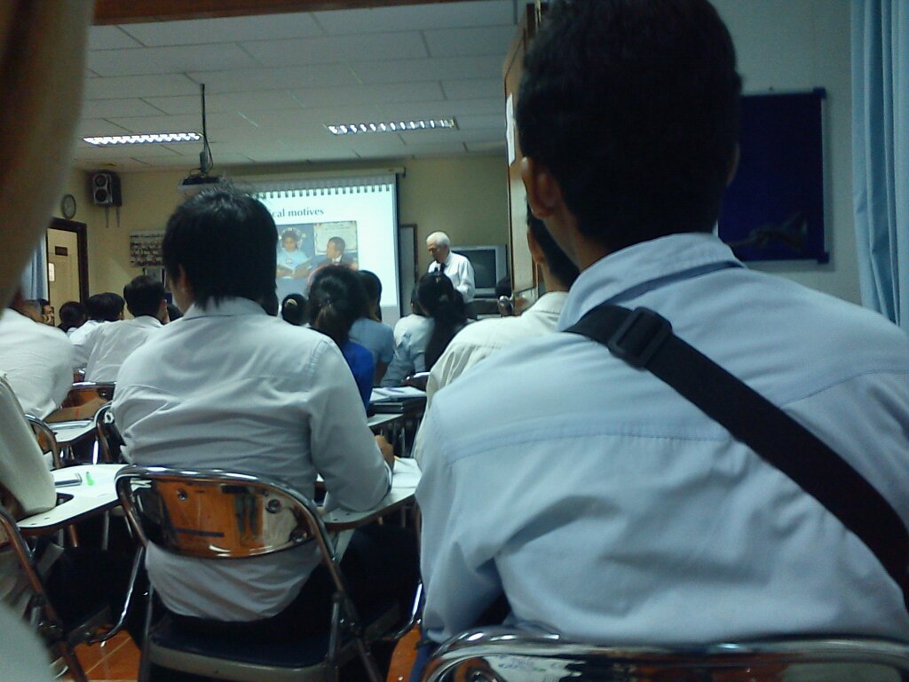Attended a lecturer by Ralph J. Begleiter